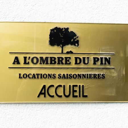 Appartement 1-4 Pers - Aeroport Cdg, Parc Expo, Villepinte - A L'Ombre Du Pin "9" Le Pin  Luaran gambar
